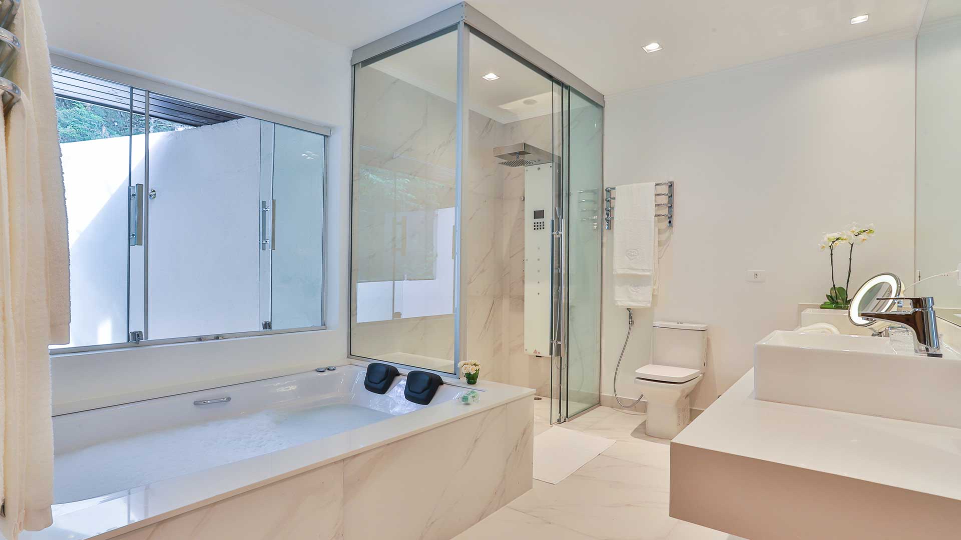 Pousadas com banheira de hidromassagem Pousadas Selecionadas